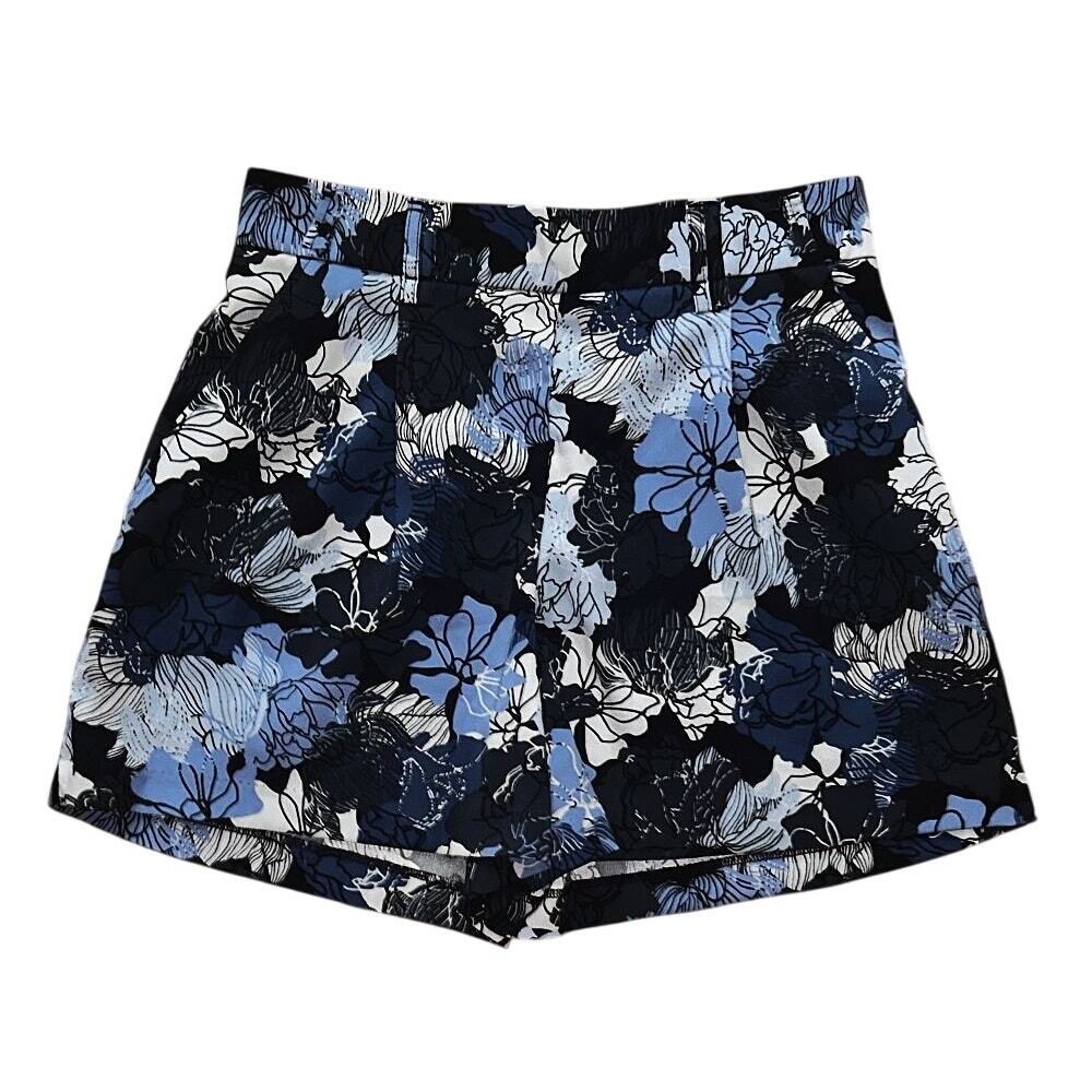 Eliane Rose High-Waist Pleated Blue Floral Print Shorts Medium